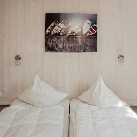 Holiday home Friedrichskoog-deichblick 6 *